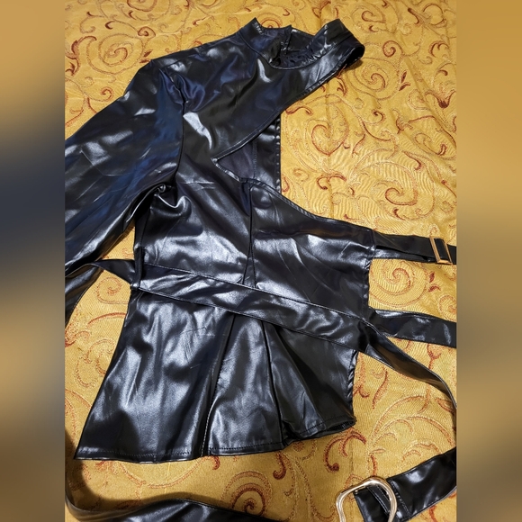 Plus Size Streetwear Outwear Mock Neck Asymmetrical PU Leather Jacket (Size XL) - Picture 3 of 8